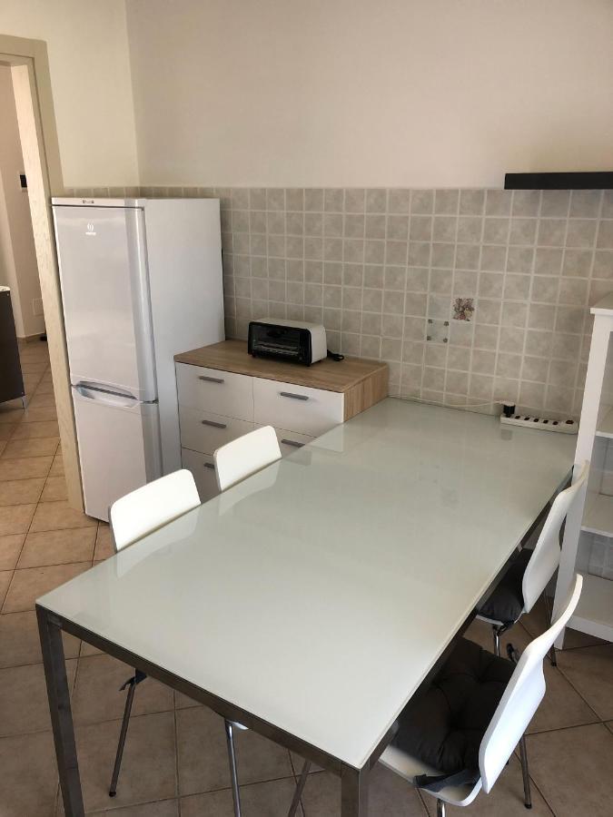 Casa Vacanze Sunflower Карара Екстериор снимка